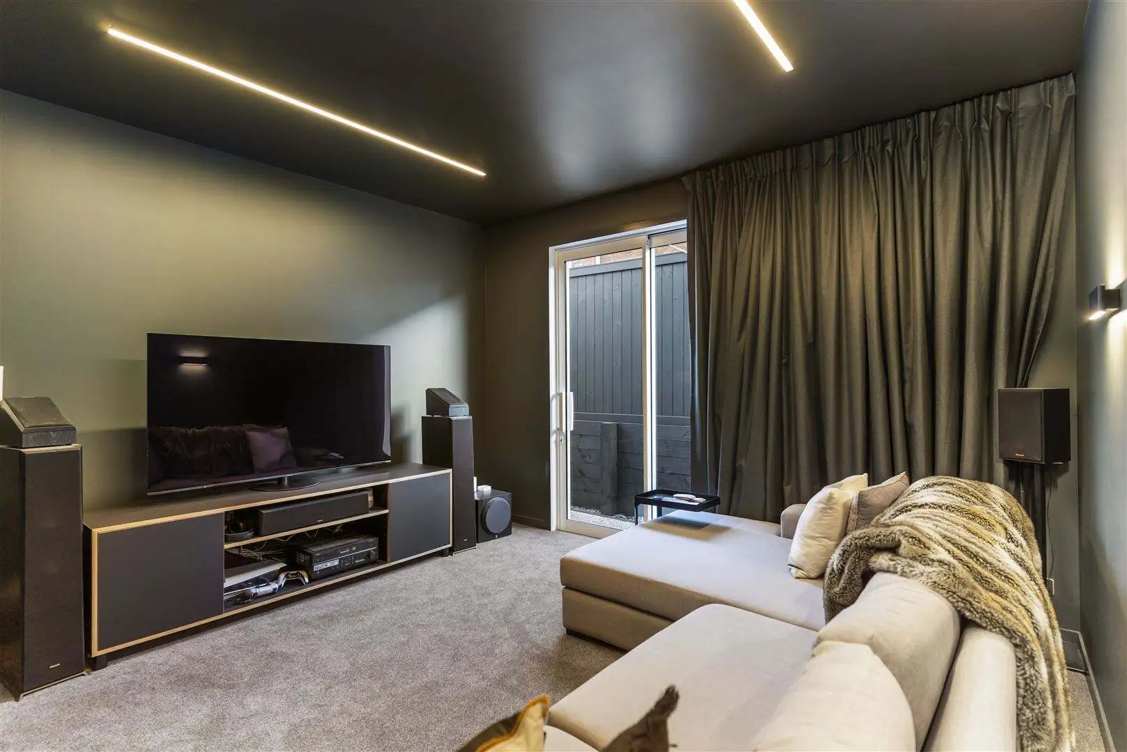 Devonport_New_Build_Cain_Built_Media_Room